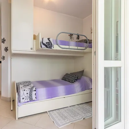 - 100 Mt Dal Mare Villetta Con Giardino Privato E Parcheggio *