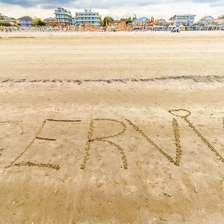 - 100 Mt Dal Mare Villetta Con Giardino Privato E Parcheggio تّشيرفييا