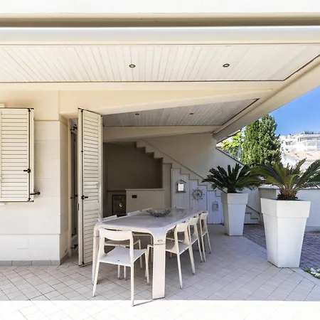 度假居 - 100 Mt Dal Mare Villetta Con Giardino Privato E Parcheggio